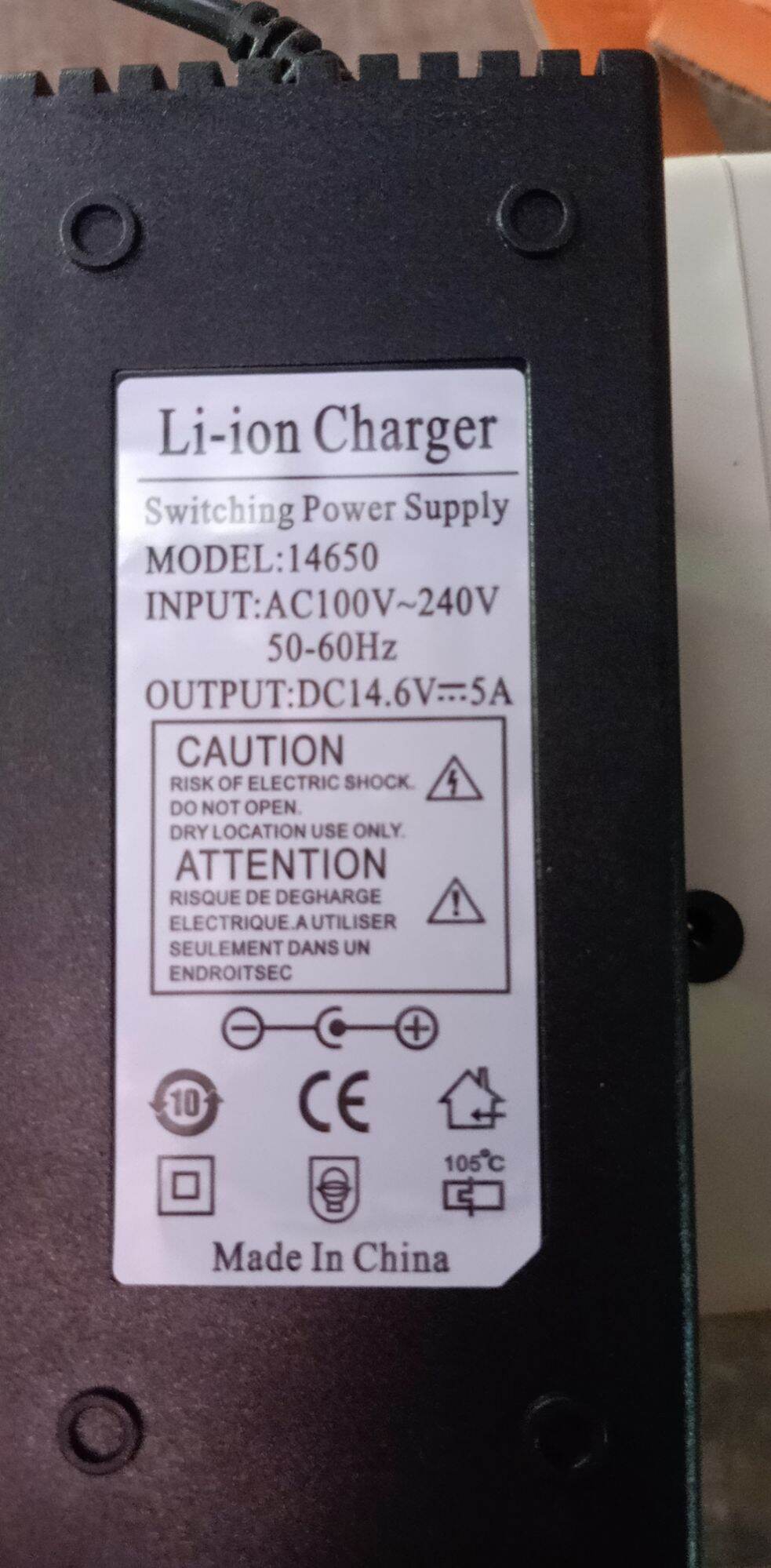 Sạc pin 14.6v 5a