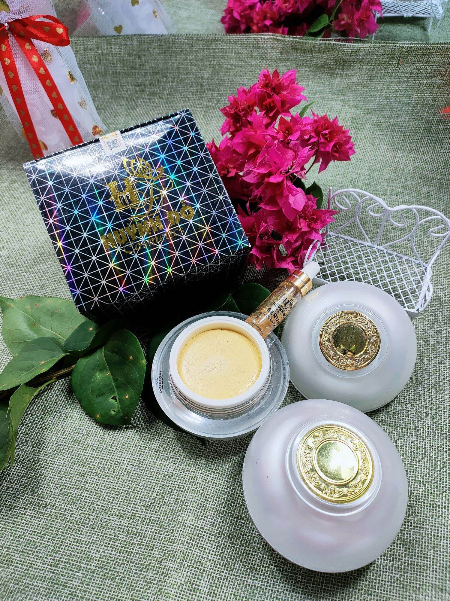 COMBO DƯỠNG TRẮNG SẼ KHÍCH LỖ CHÂN LÔNG HUỲNH ĐỖ