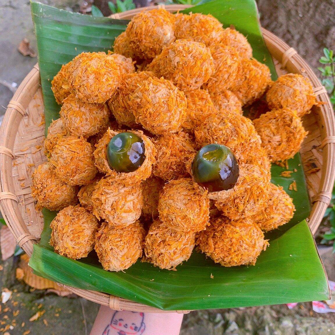 Trứng cút bắc thảo hộp 50 trứng