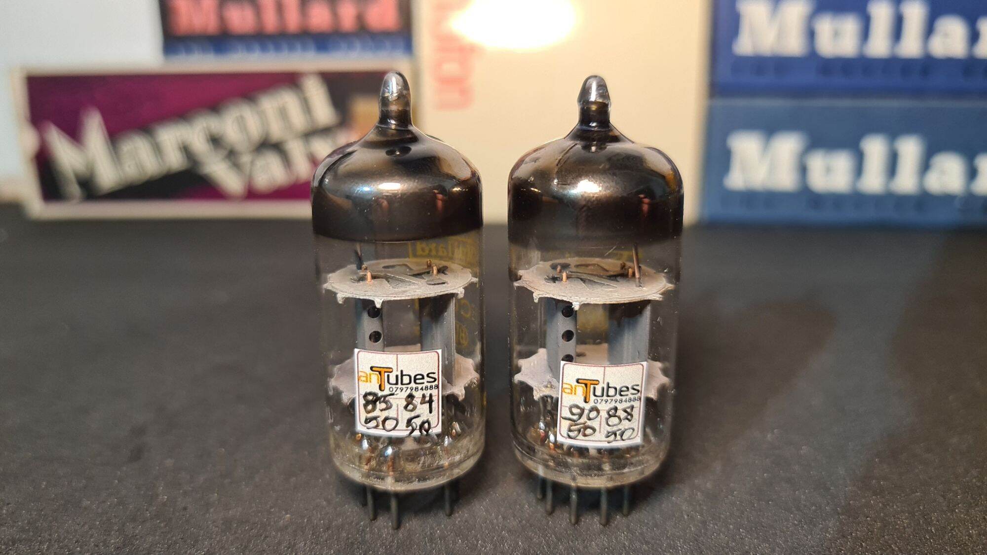 12AT7 ecc81 Mullard Nos made in england