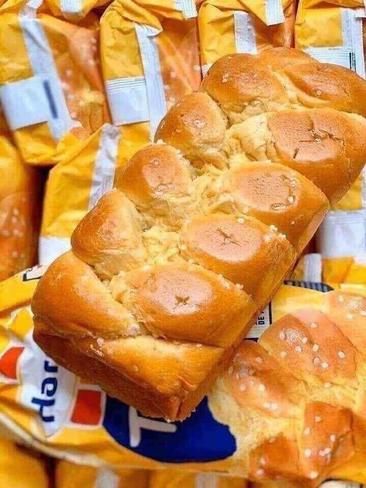 BÁNH MÌ HOA CÚC HARRYS BRIOCHE (Pháp)