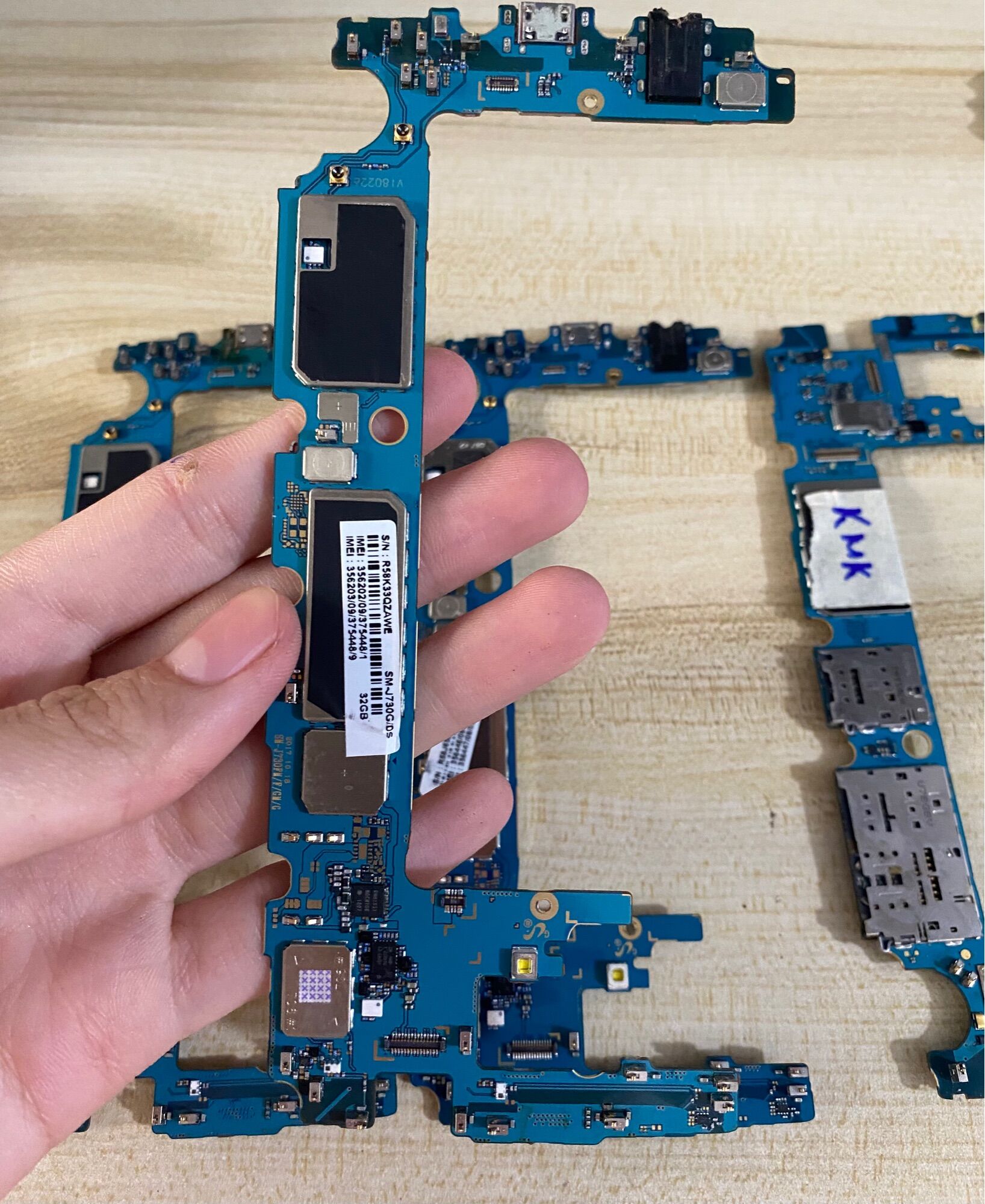 Main SAMSUNG J7 Pro ( J730 ) ZIN Full Chức Năng  ( Wifi , sim , sạc ,..)