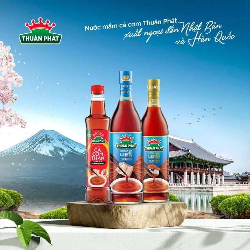 Nước mắm cá cơm than Thuận Phát 490ml