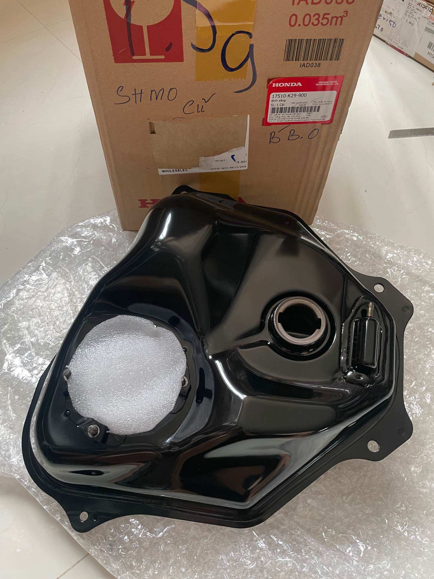 Thùng xăng Shmode đời đầu chính hãng Honda