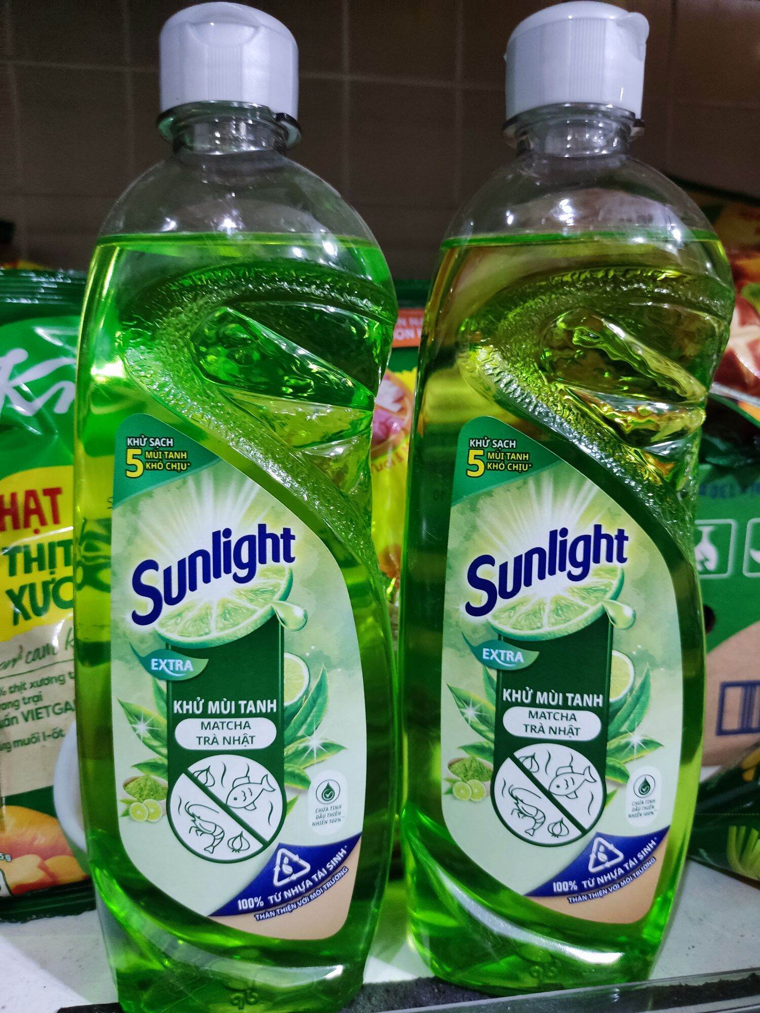 Nước rửa chén Sunlight trà xanh chai 400g