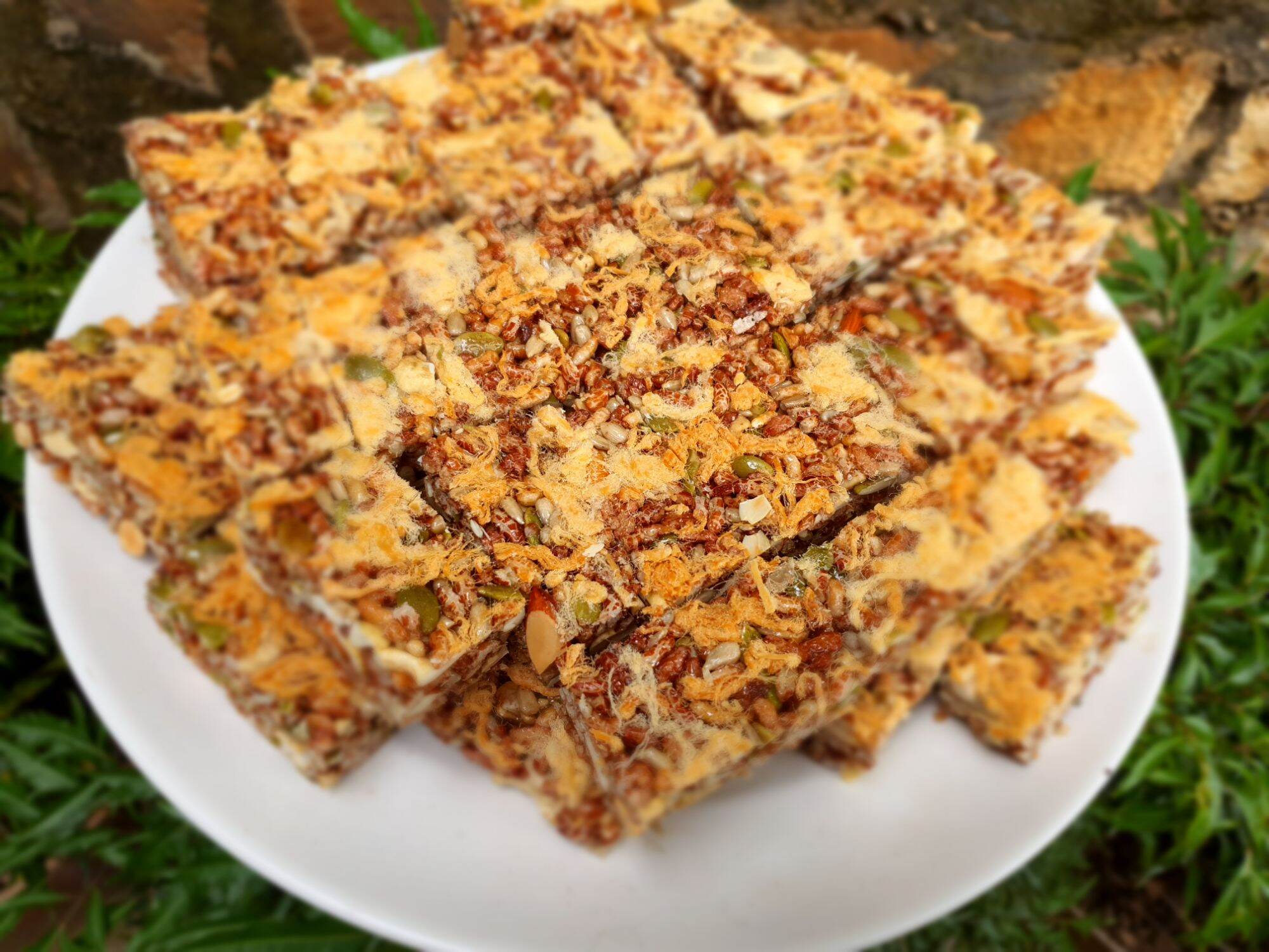 Bánh thanh gạo lứt chà bông  - 250gr