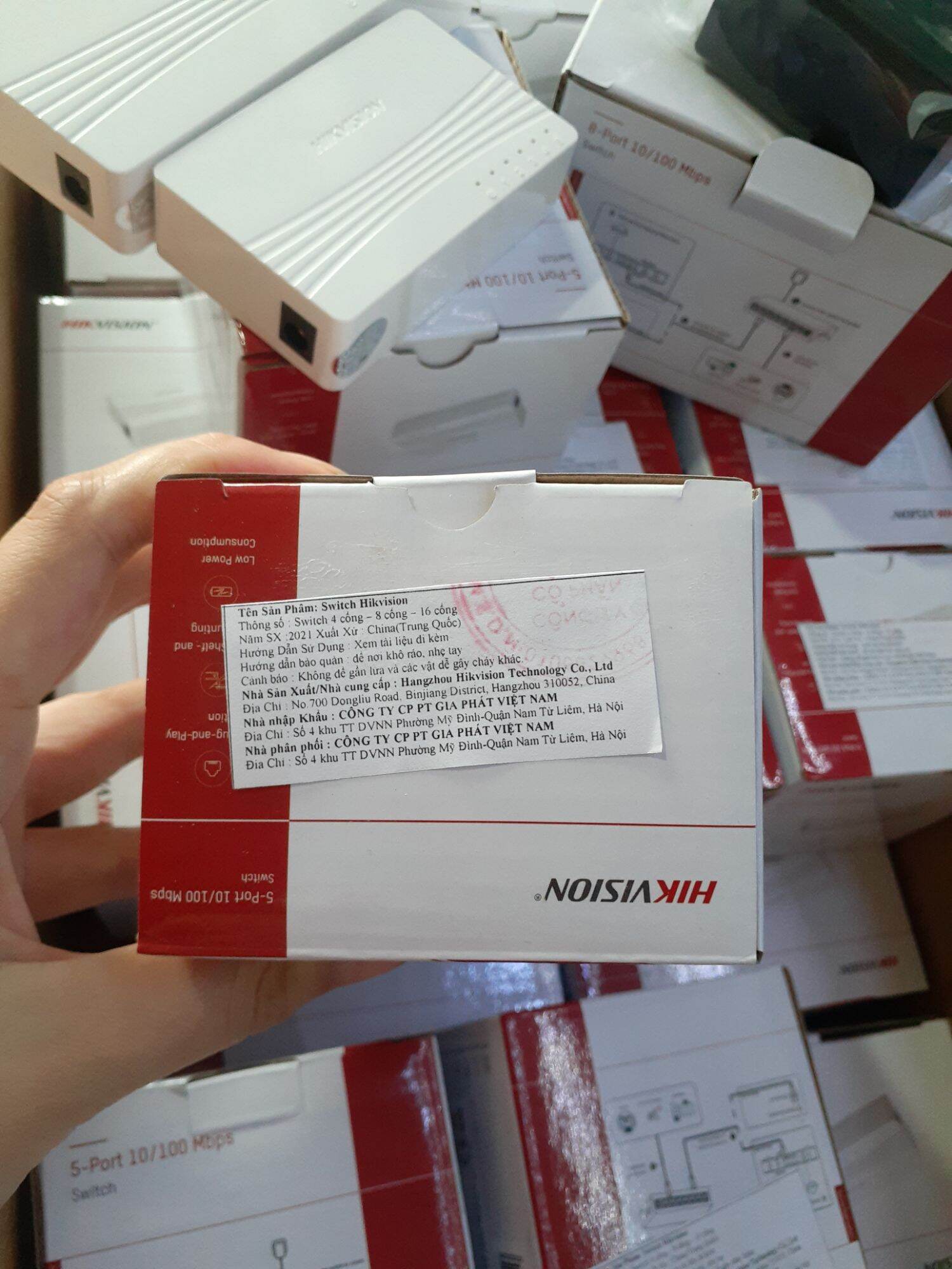 Chia mạng(Switch) 5/8 cổng HIKVISION kèm nguồn