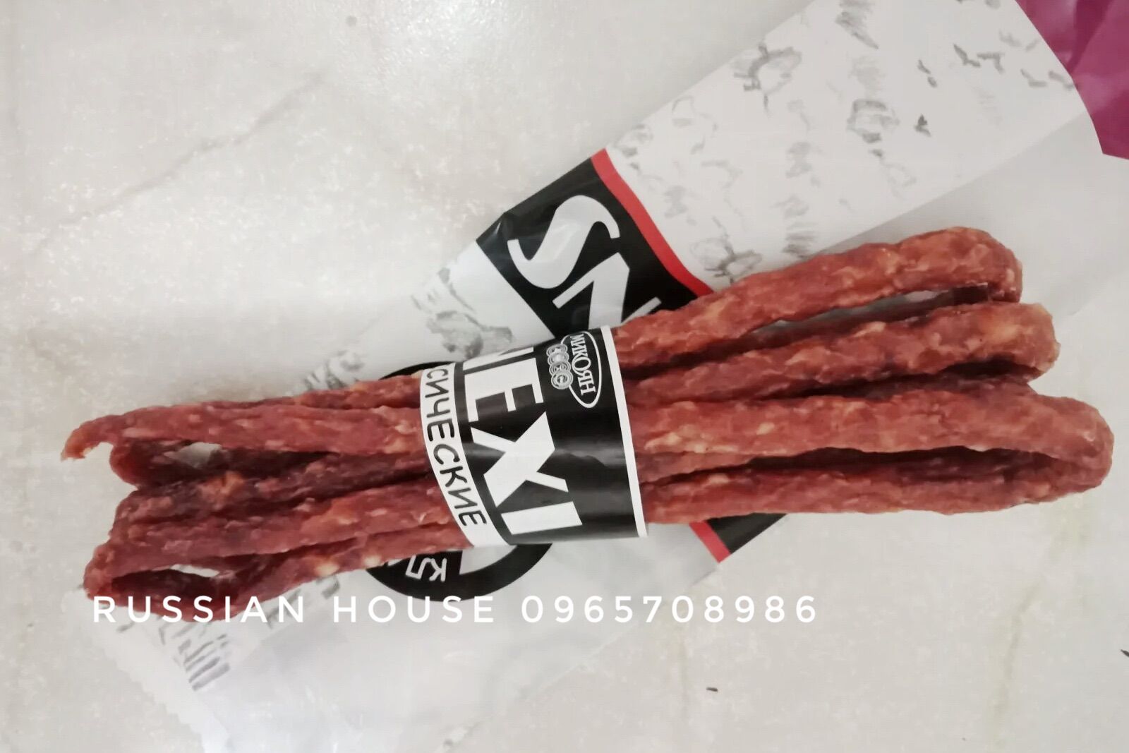 Salami que Snesix của Nga/100g