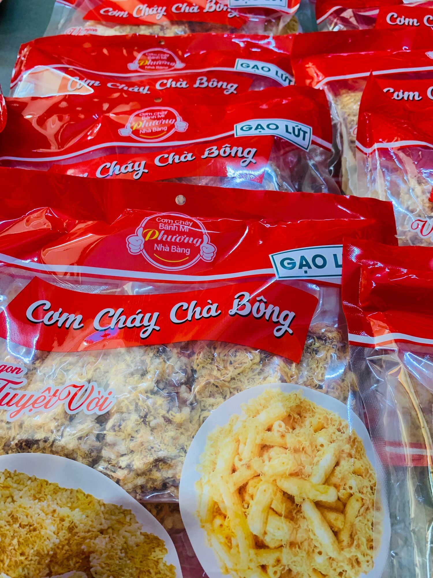 Cơm cháy gạo lứt chà bông hiệu Phương 1 bịch 170gr