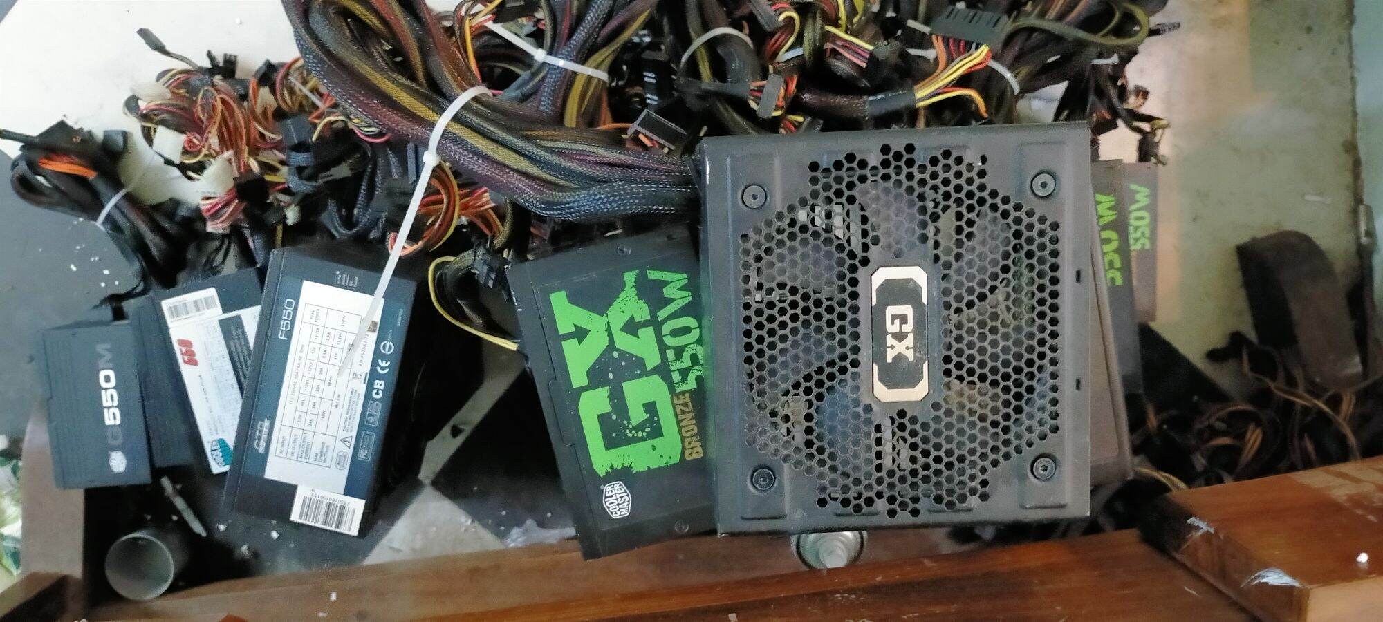 nguồn máy tính cooler master GX 550 550w