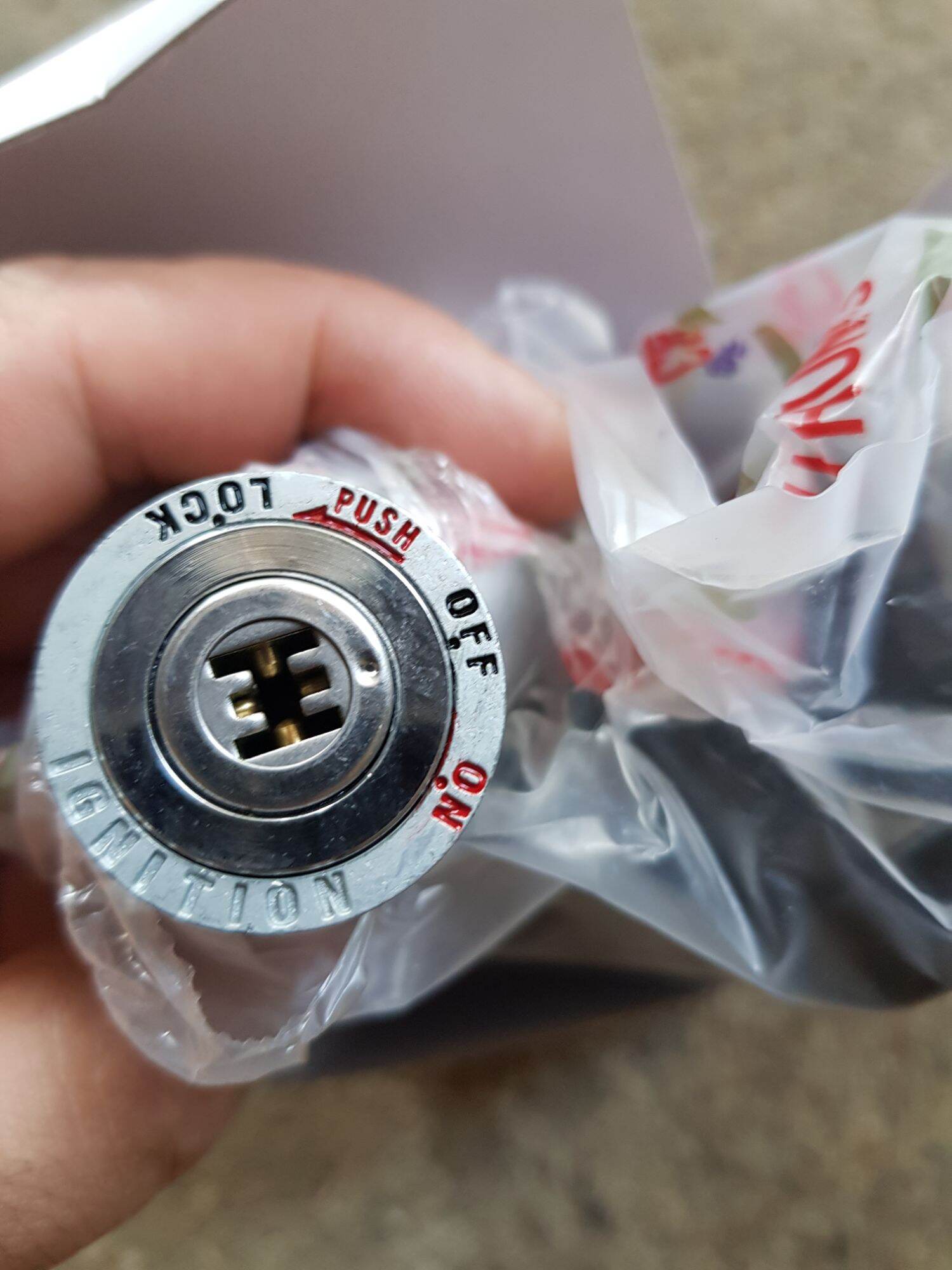Bộ Ổ Khóa Xe Wave Rs S Rsx 110Cc Từ 2011 - 2014 Loại 6 Cạnh, Có Khóa Điện Yên