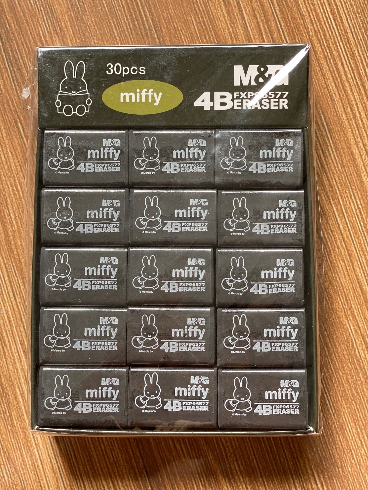 Gôm Tẩy Bút Chì Màu Đen