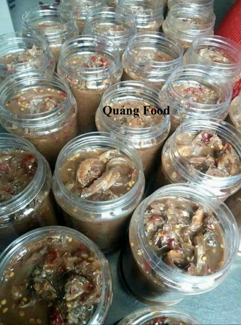 Mắm cái cá cơm nguyên con