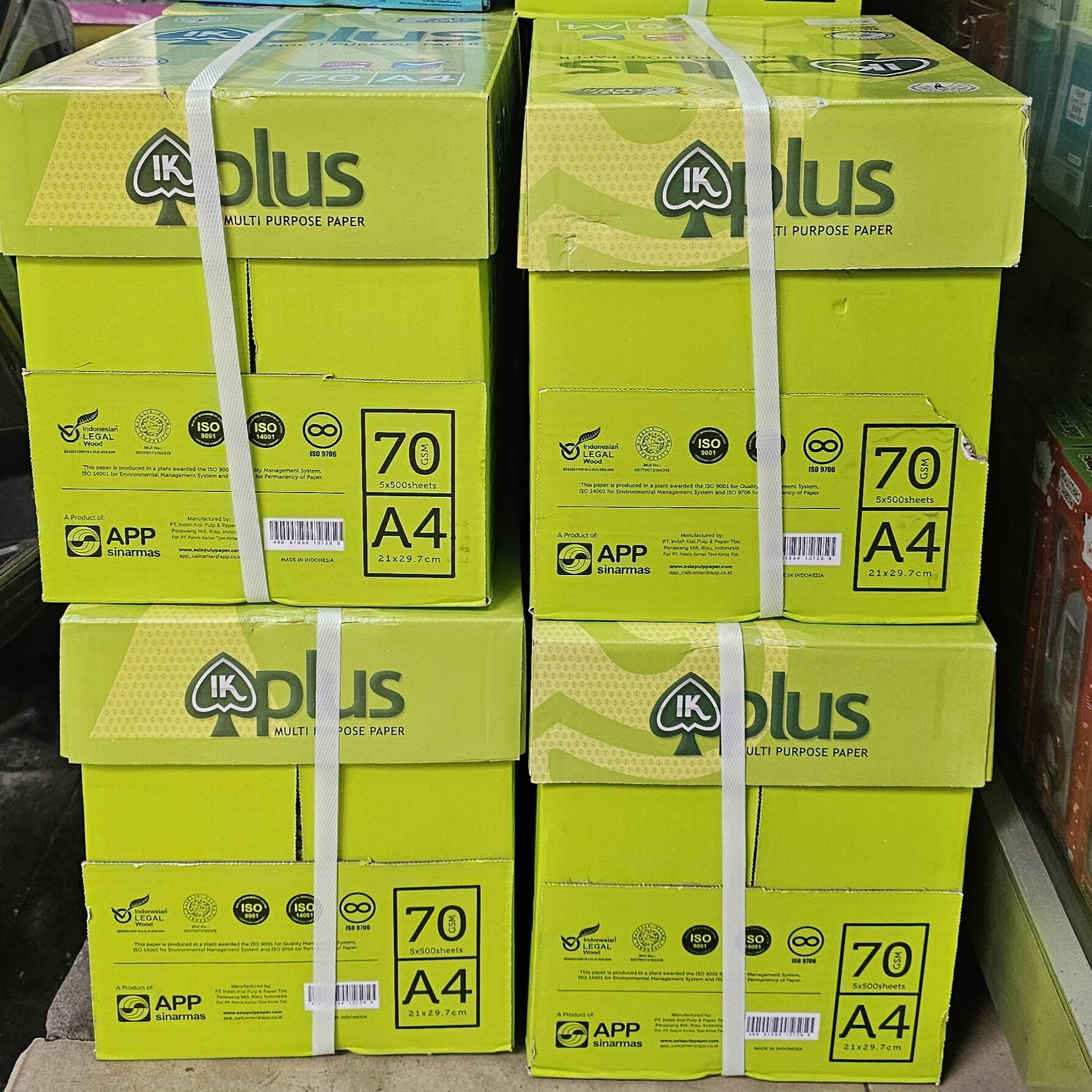 Giấy in A4 IK plus định lượng 70gsm (1 ram)
