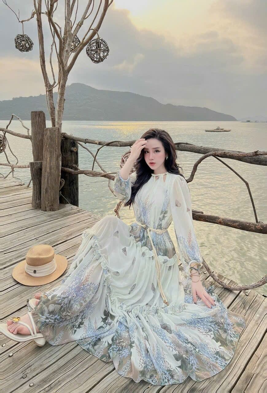 ĐẦM MAXI HOA BƯỚM TÍM KÈM DÂY THẮT LƯNG