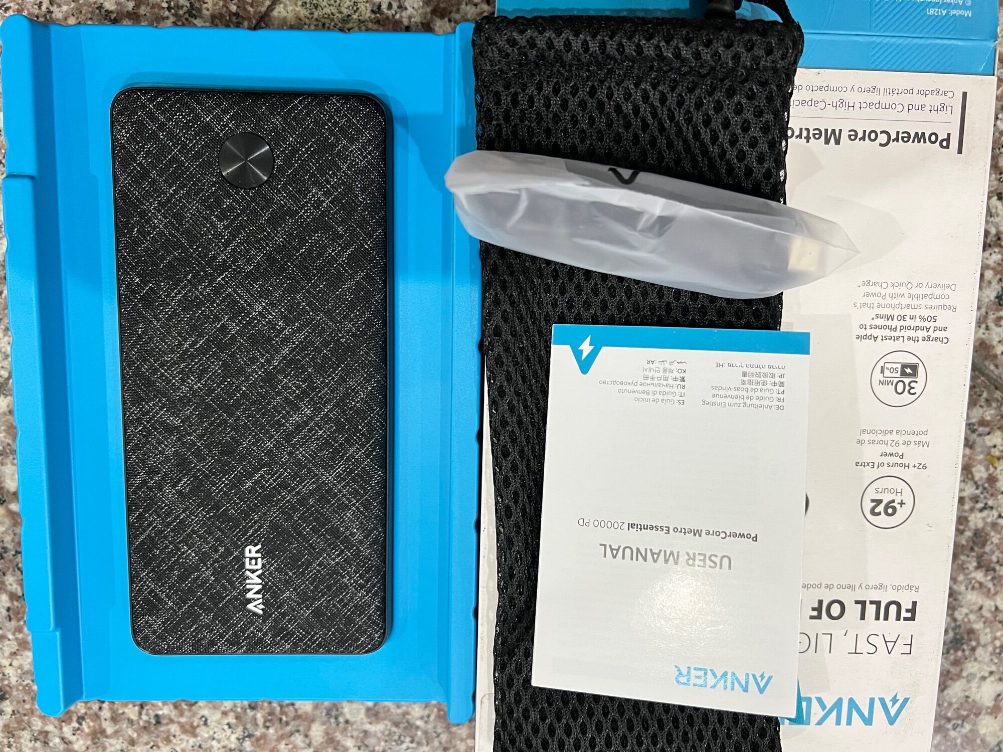 Sạc Dự Phòng ANKER PowerCore Metro Essential 20.000 PD - A1281