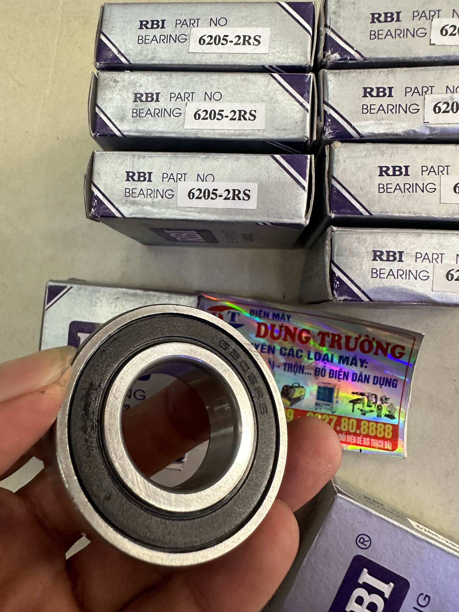 Vòng bi ( bạc đạn ) 6205 RBI Rusia