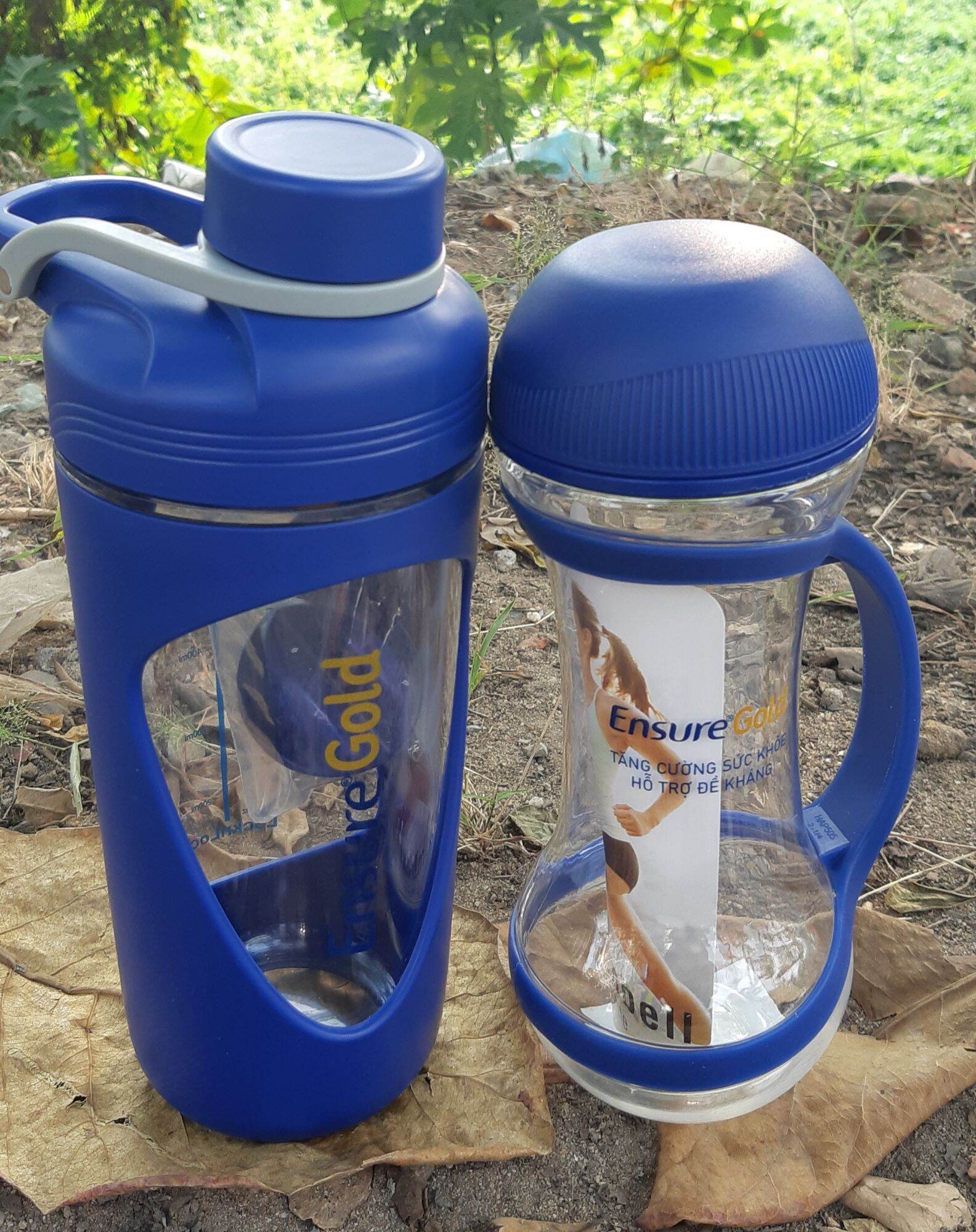 Bộ 2 Bình Nước Thể Thao LOCK & LOCK (800ml và 550ml).