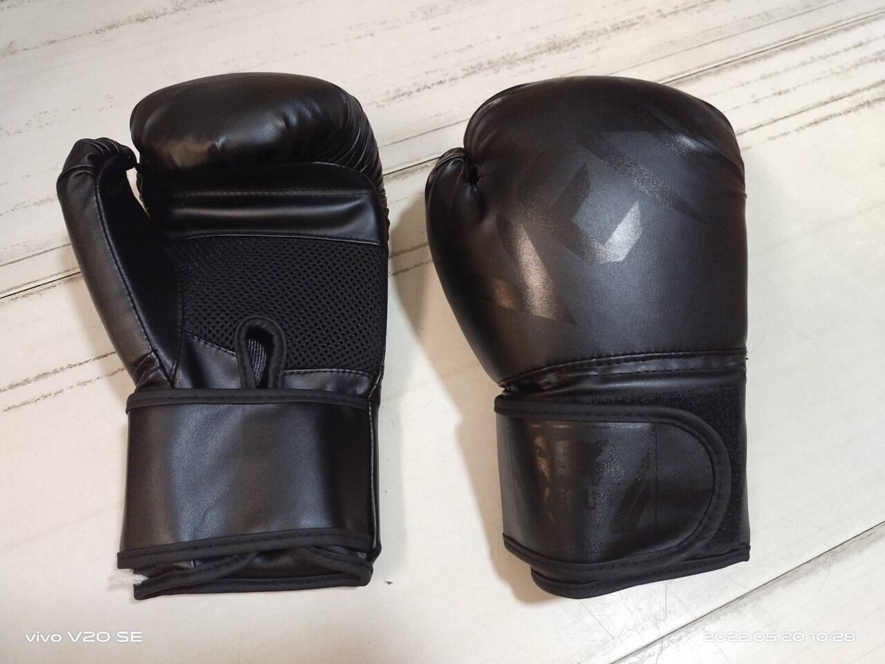Găng tay boxing Venum 10oz