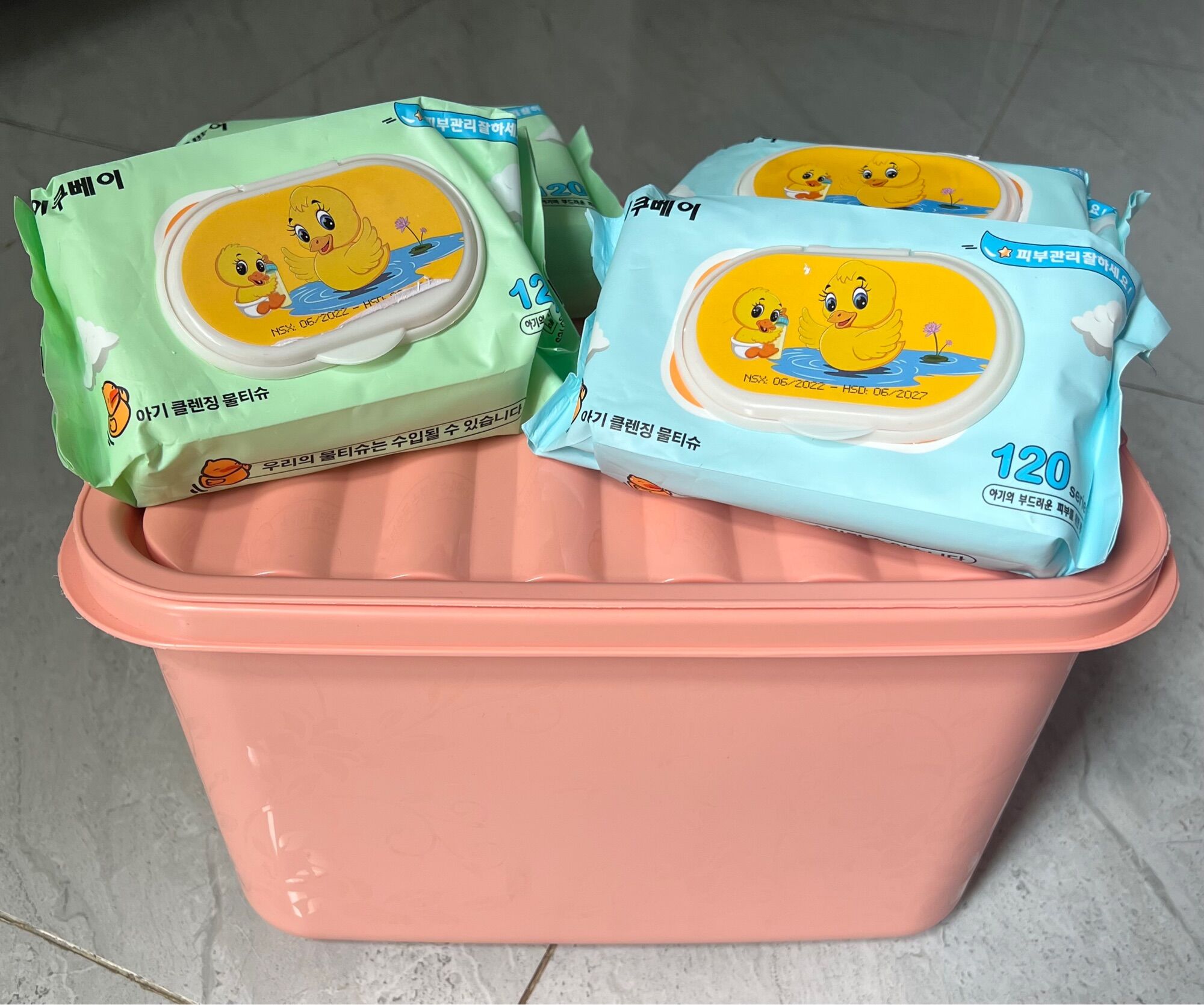 Thùng khăn ướt vịt vàng Phú Đạt