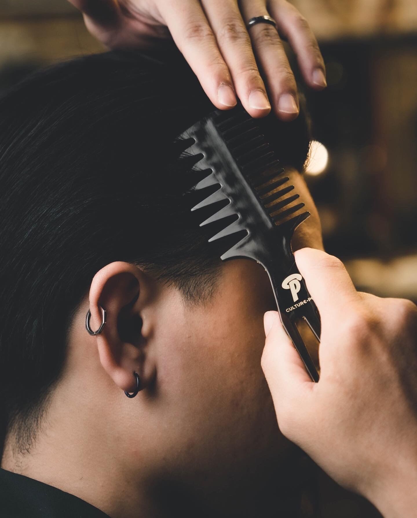 TRIFECTA COMB Lược xương cá