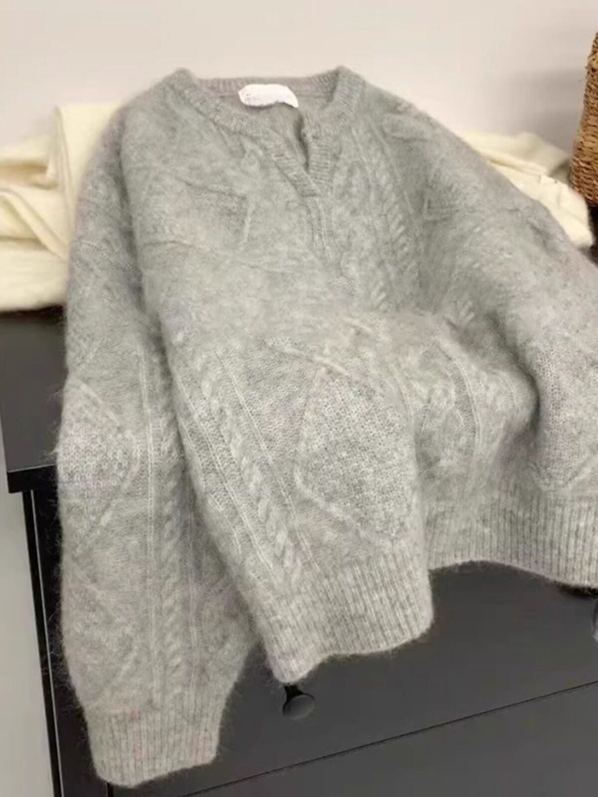 Áo Len Dệt Kim Dày Màu Xám Cổ Chữ V Kiểu Dáng Dày Mới Cho Nữ Mùa Thu Xuân Thời Trang Thường Ngày Thoải Mái