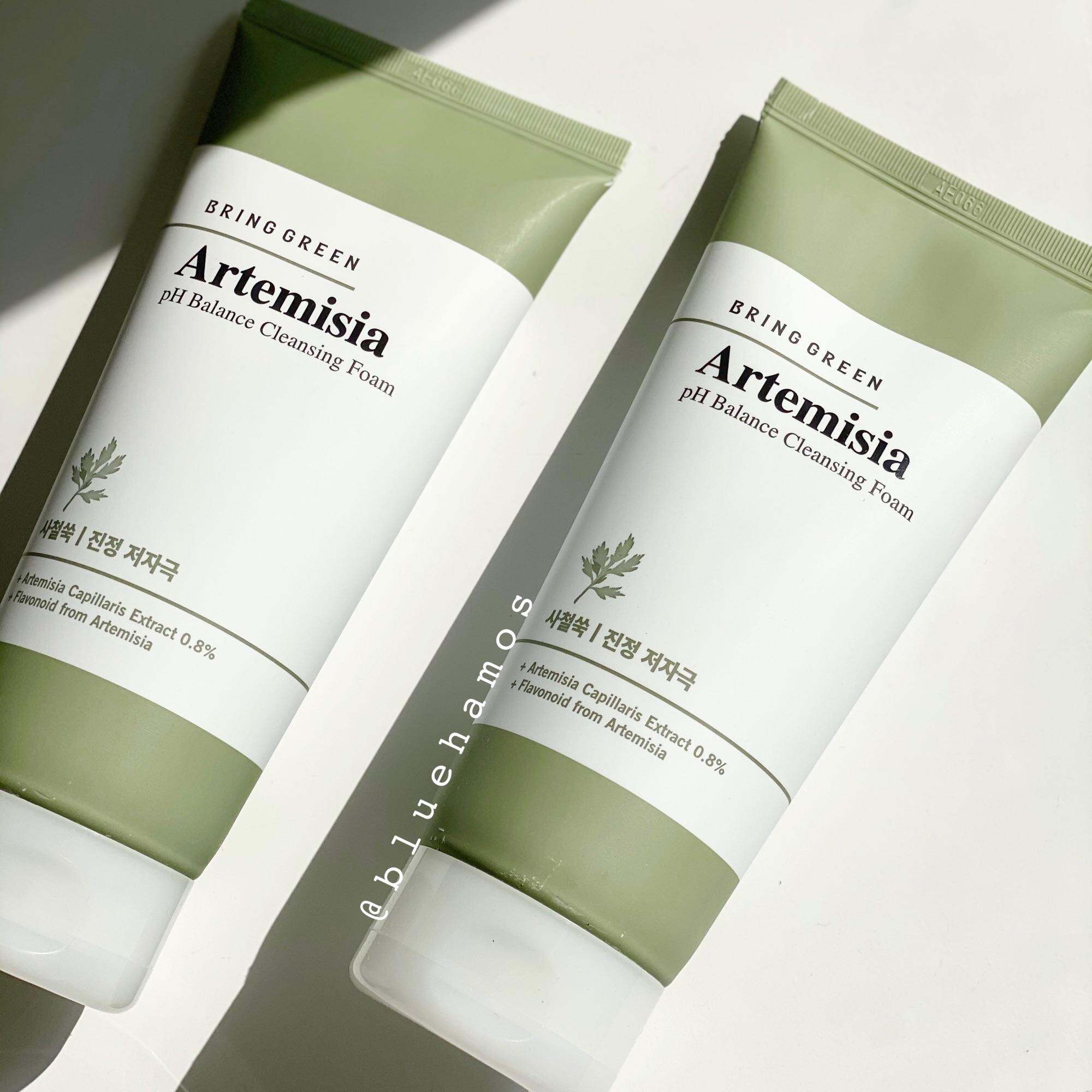 Sữa rửa mặt ngải cứu cho da mụn nhạy cảm Bring Green Artemisia pH balance cleansing foam 200ml