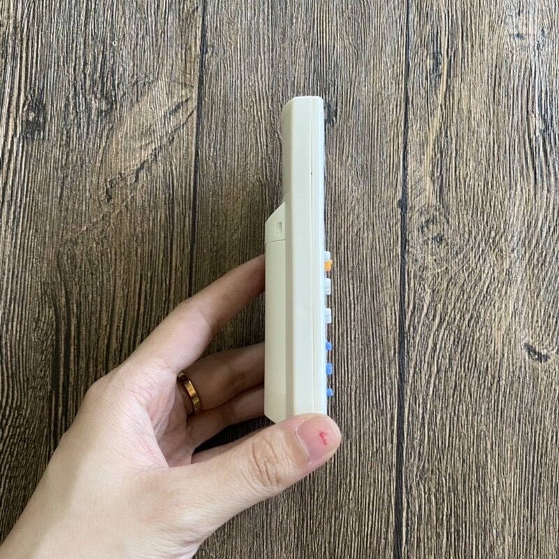REMOTE máy lạnh PANASONIC e-ion ( tặng pin )