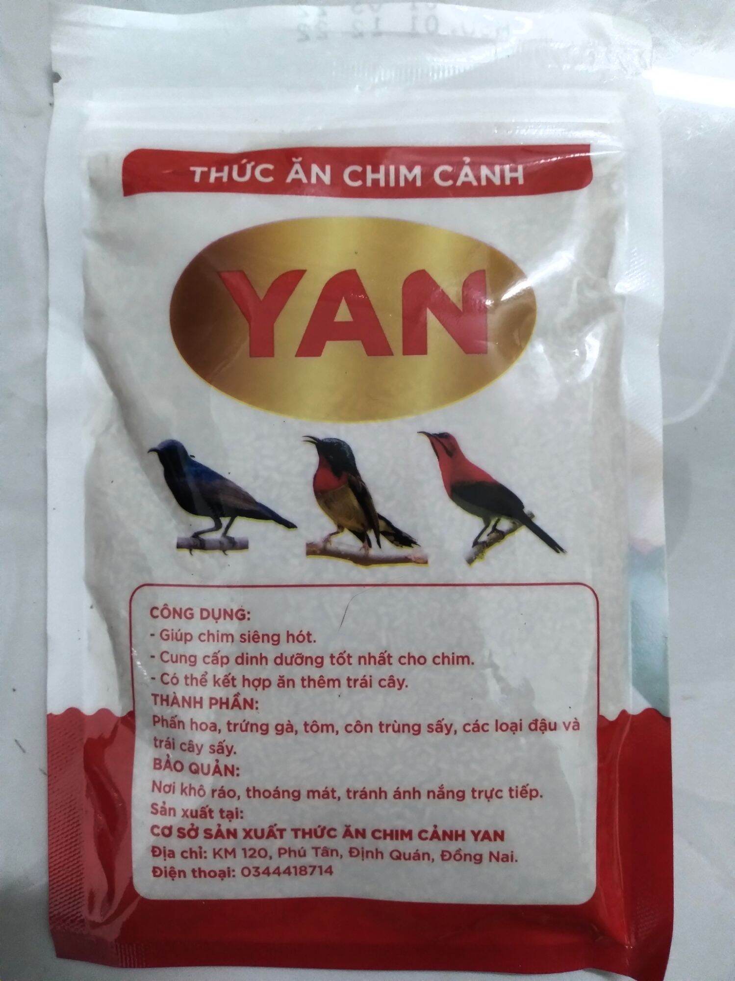 Cám chim hút mật Yan ( cám hót dạng viên 100g)