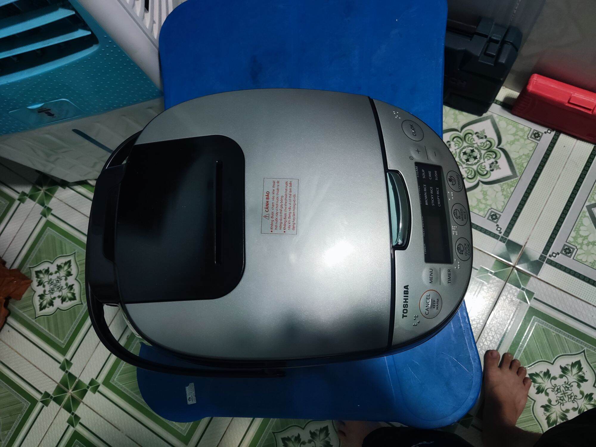 Nồi cơm điện tử Toshiba 1.8 lít RC-18DR2PV(K)