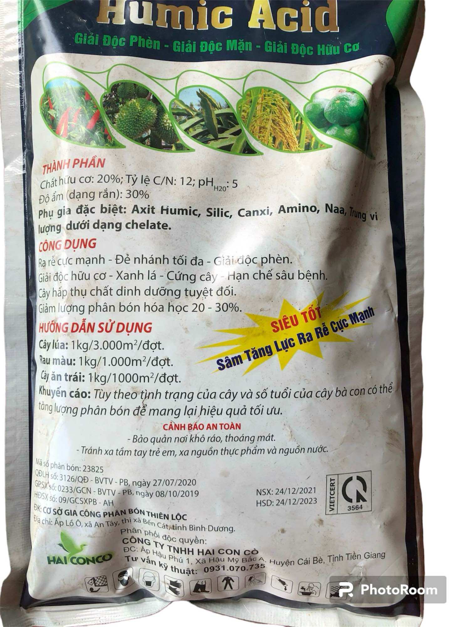 Phân bón HUMIC USA cao cấp gói 1kg.