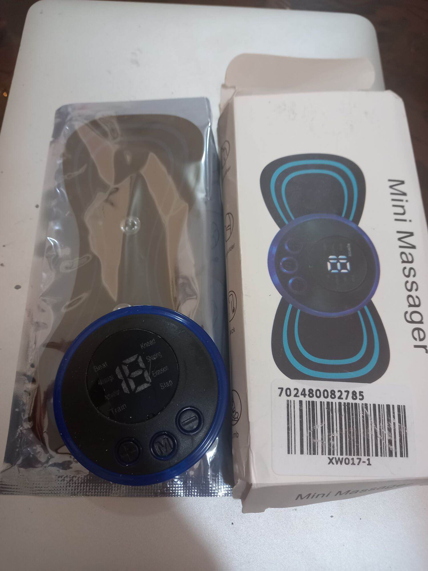 MIẾNG DÁN MÁT XA CỖ