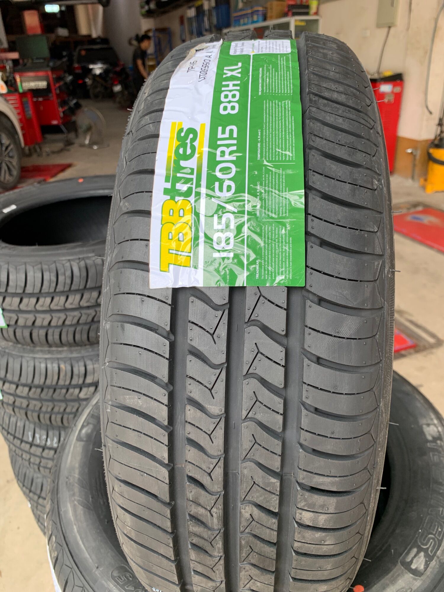 Lốp ô tô 185/60r15 tbb tire thái lan