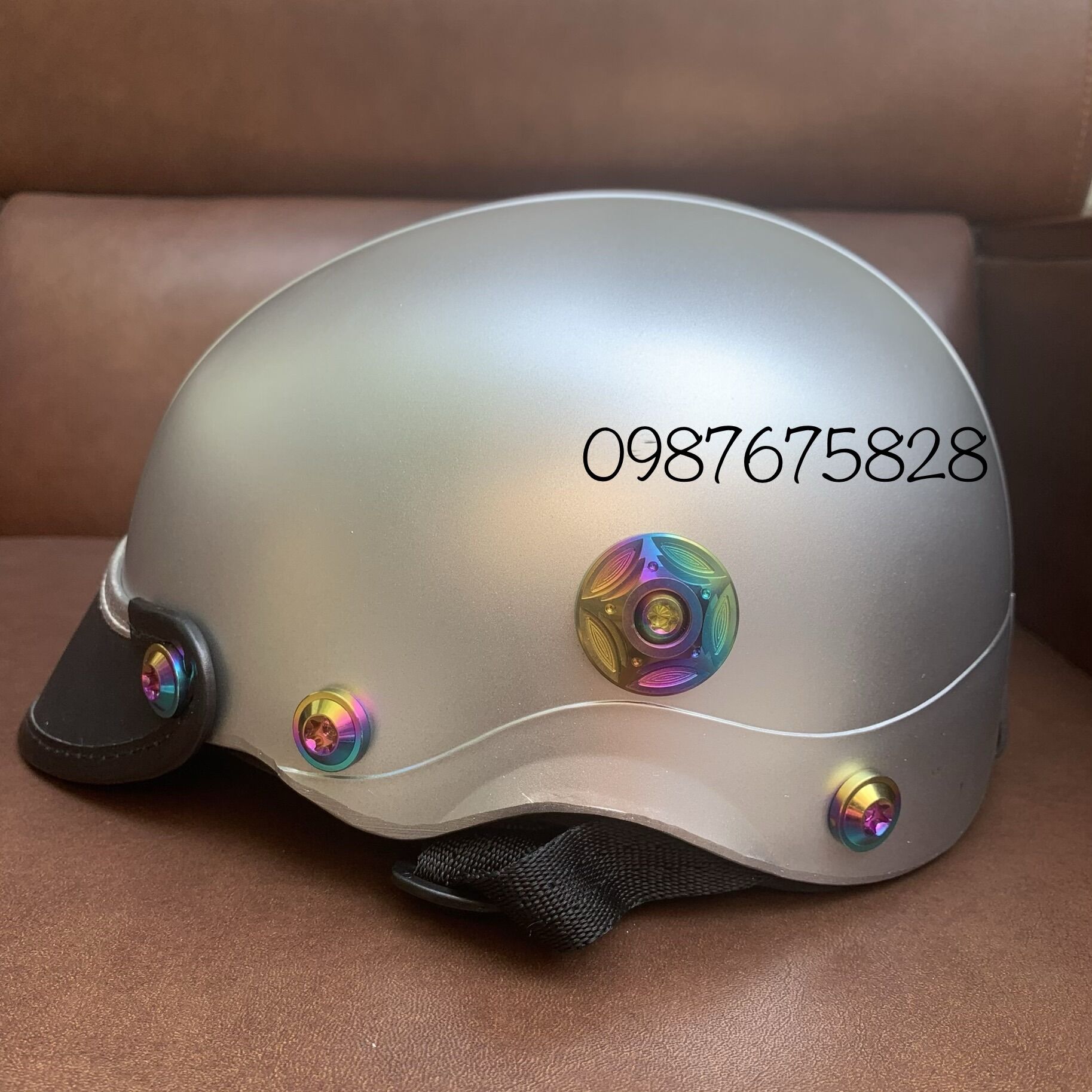 [ Hot ❤️Trend ] Nón sơn gắn full (7ốc titan Gr5 +2 ốc Gù)