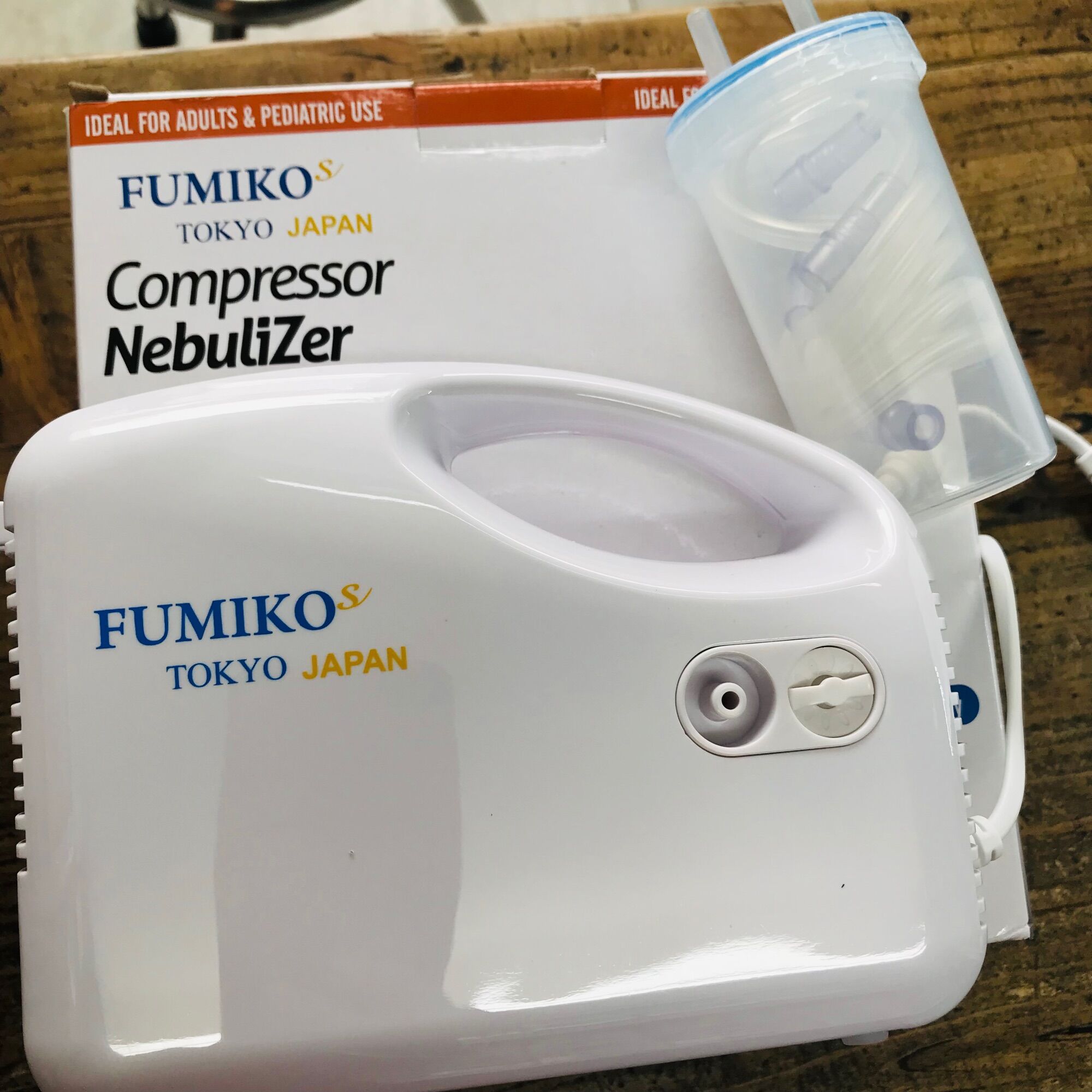 Máy hút dịch 1 bình Fumiko N21