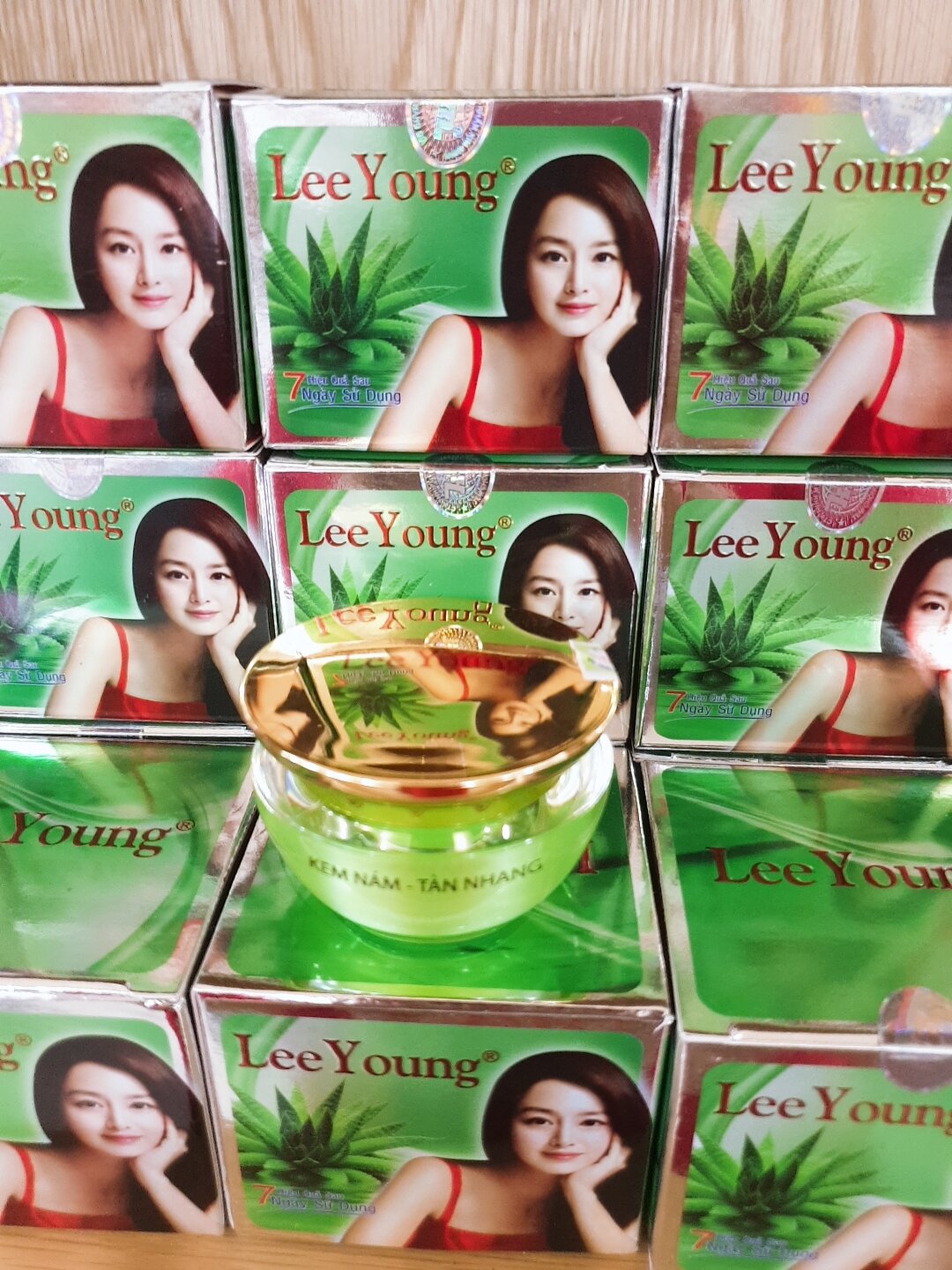 [HCM]kem lee young nám tàn nhang 7gr (chuẩn cty) lẻ 1 hũ