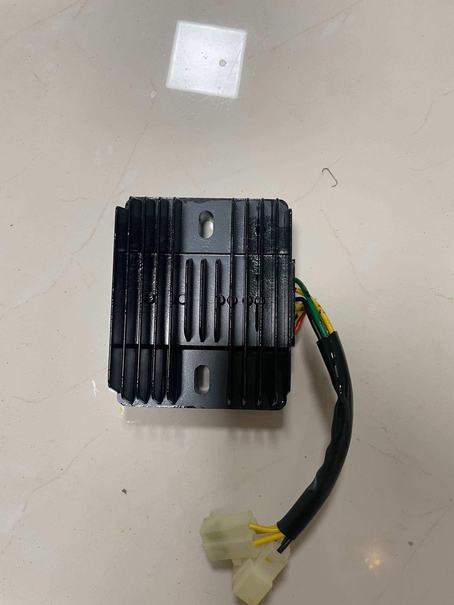 Cục sạc xe ba gác