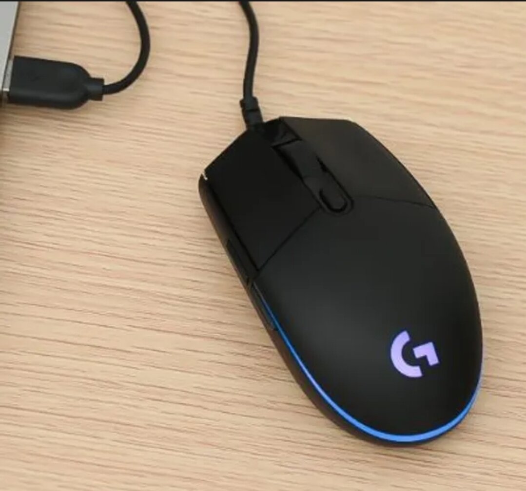 Chuột có dây Gaming Logitech G102,bảo hành 12 tháng