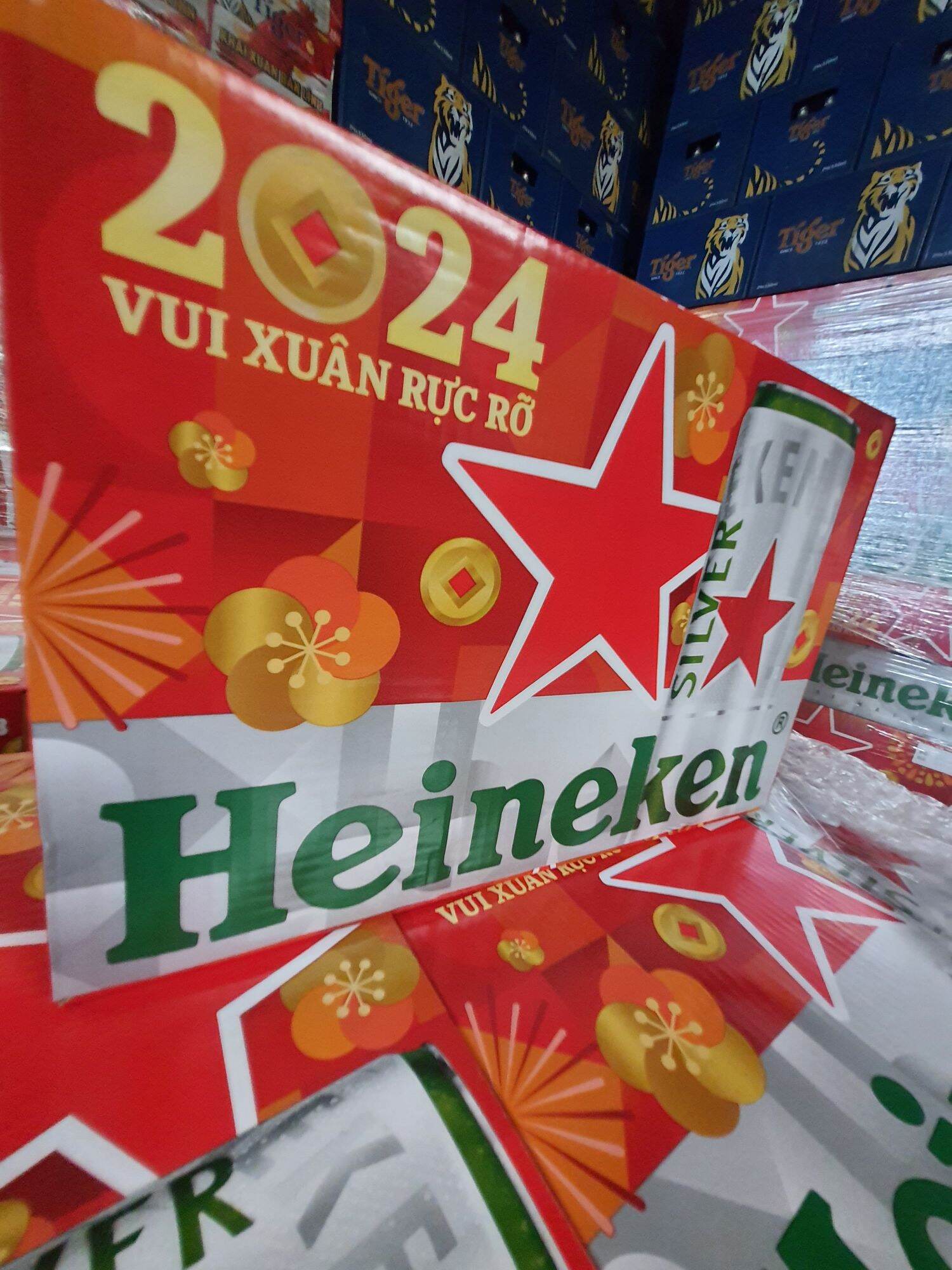 THÙNG 24 LON BIA HEINEKEN BẠC x 330ML