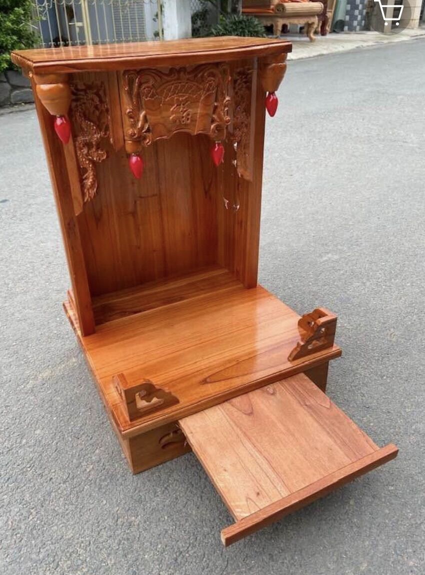 Bàn thờ ông thần tài ông địa, gỗ xoan 38cm x 50cm