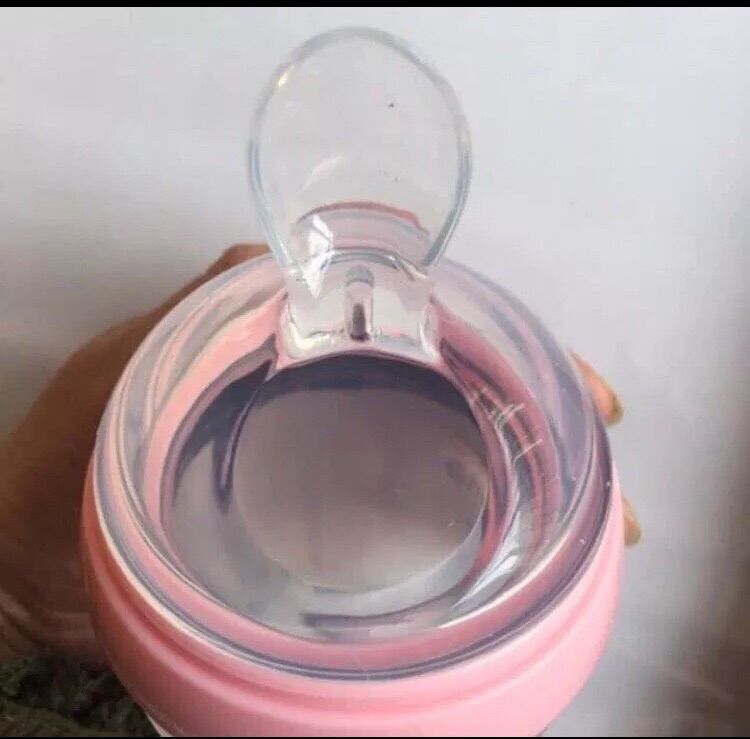 Núm thìa ăn dặm lắp vừa bình Comotomo