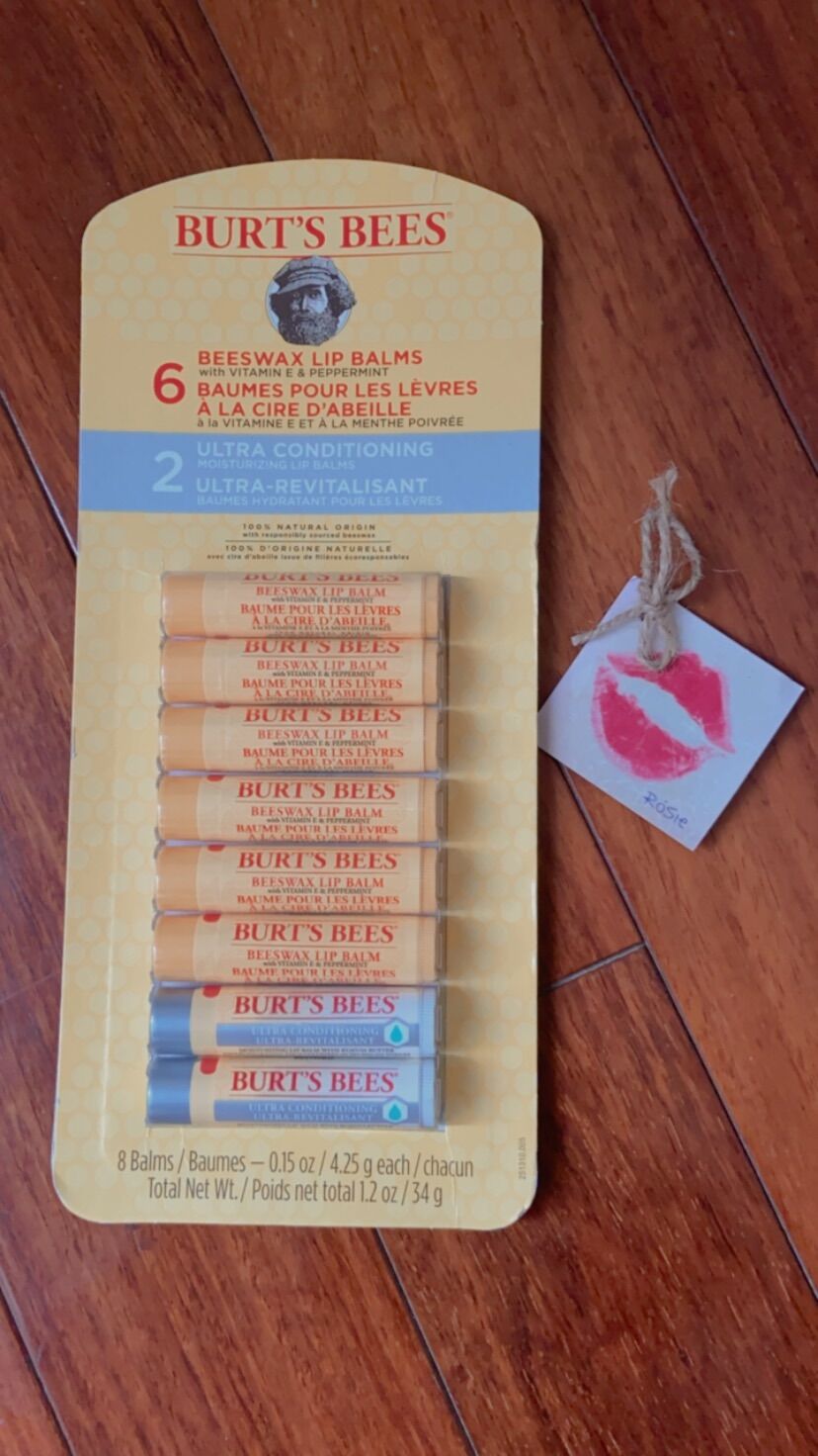 Son dưỡng môi sáp ong Burt's Bee