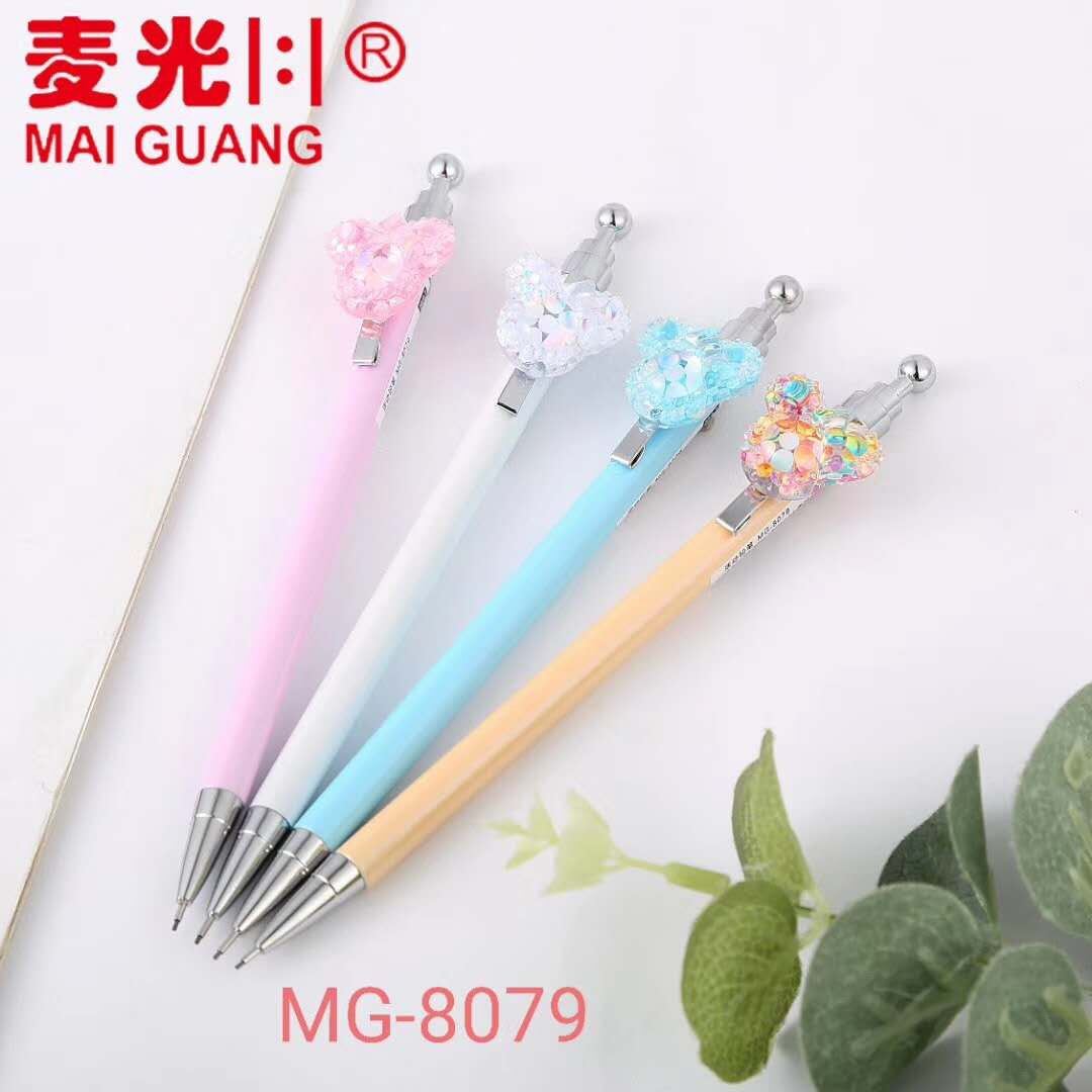 Bút chì bấm 0.5