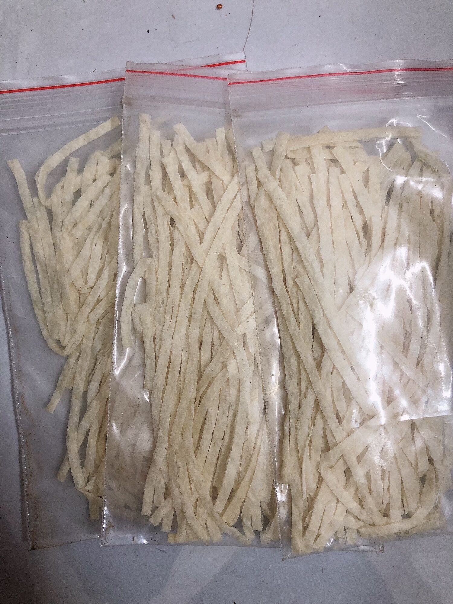 Cá sợi trắng ăn dặm cho hamter