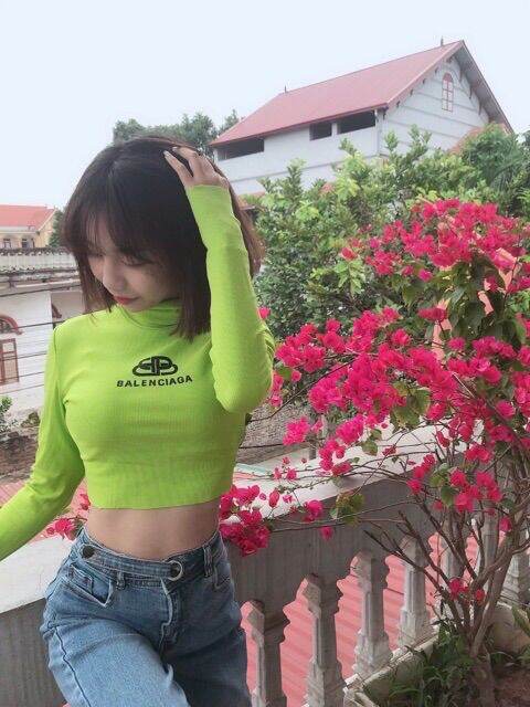 Áo Thun Cổ Lọ Croptop Tay Dài BALENN
