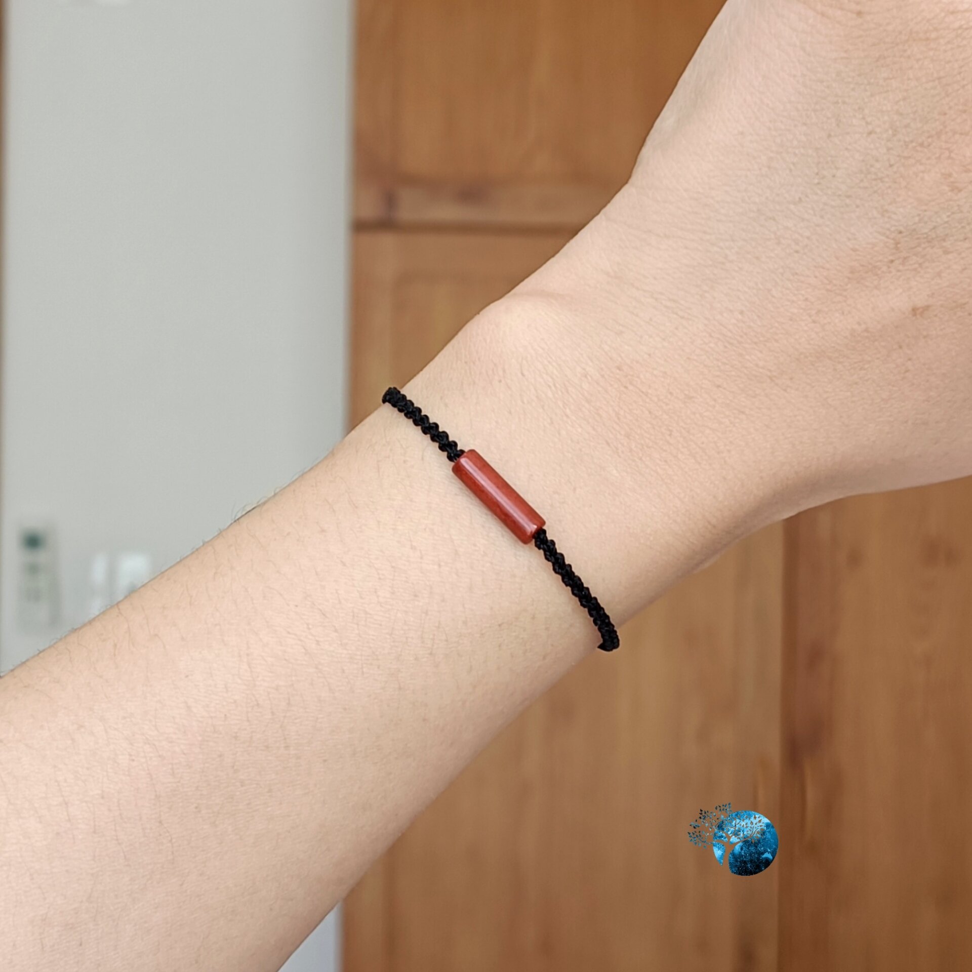 Vòng tay tết dây lu thống đá jasper đỏ