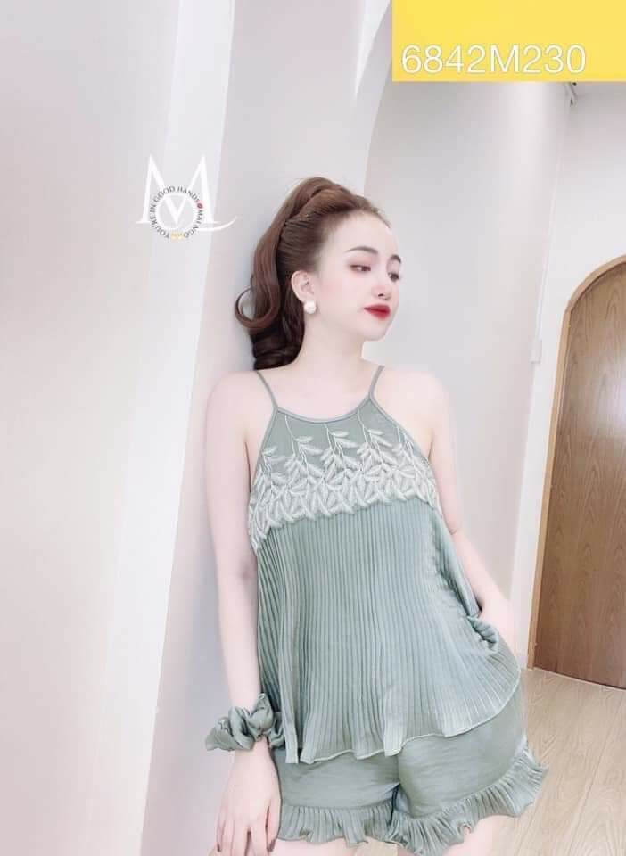 Bộ đùi dập li cổ yếm form dưới 58kg