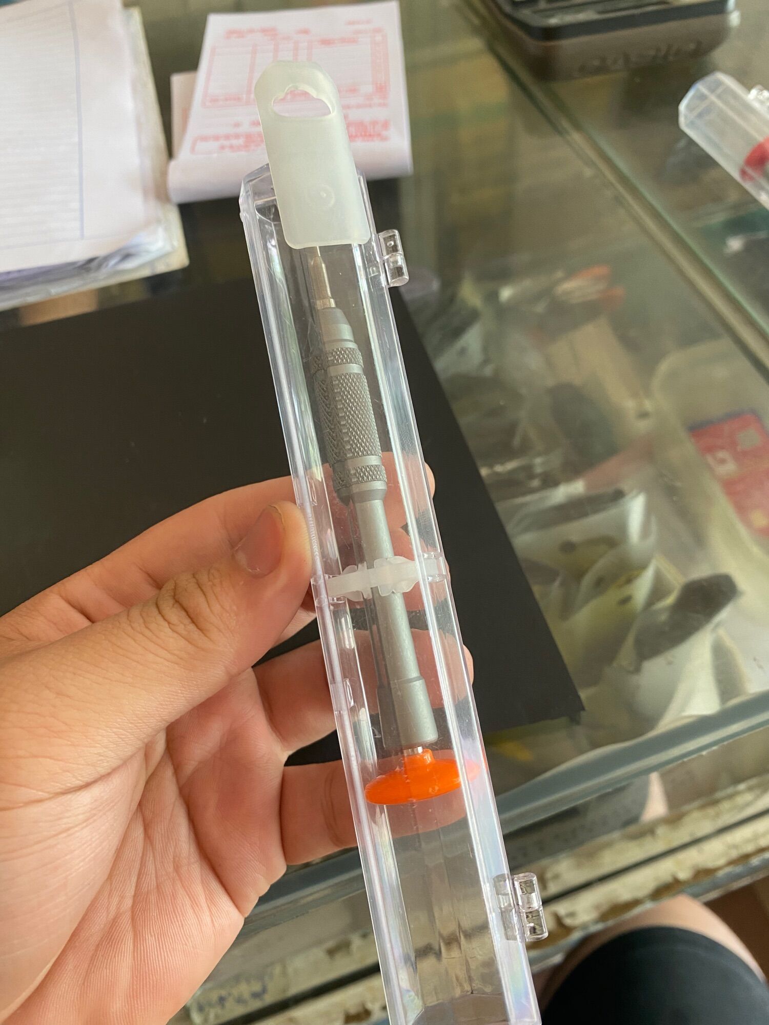 Tua vít mở ốc đít 5 chân dành cho kỹ thuật ráp máy
