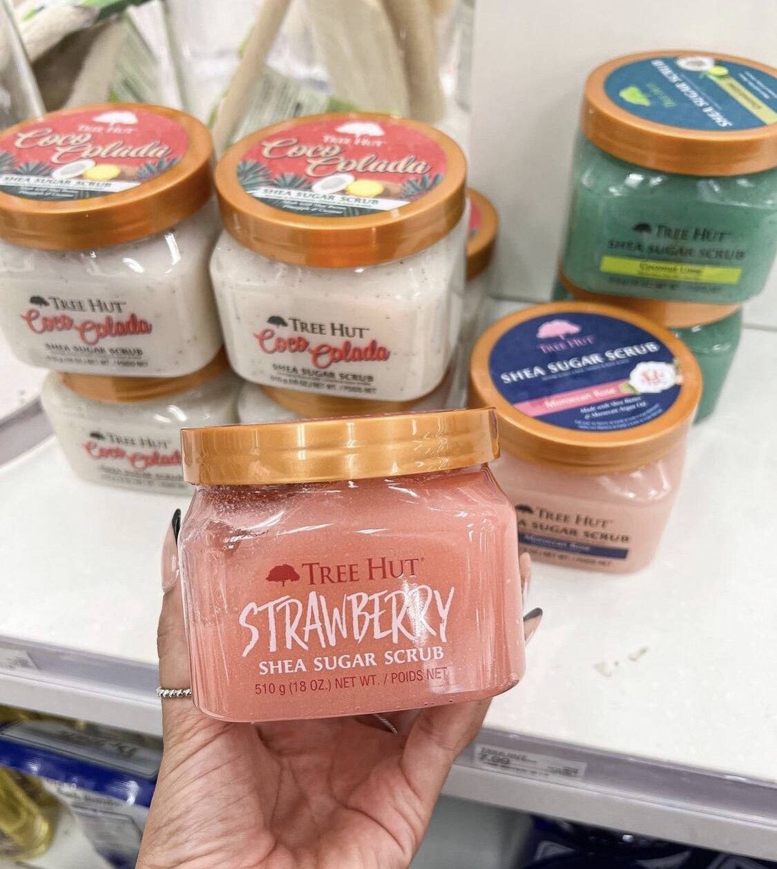 Tẩy tế bào chết tree hut shea sugar scrub