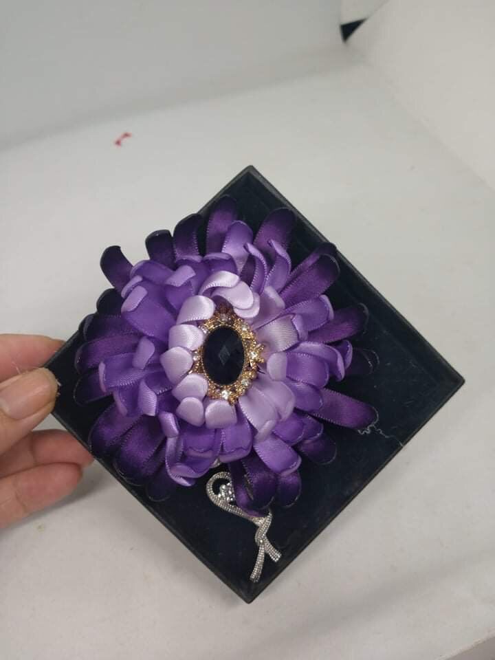 Cài Áo Nhuỵ Đá Handmade